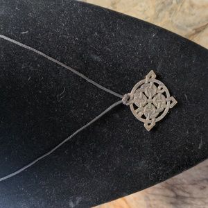 Necklace jewelry